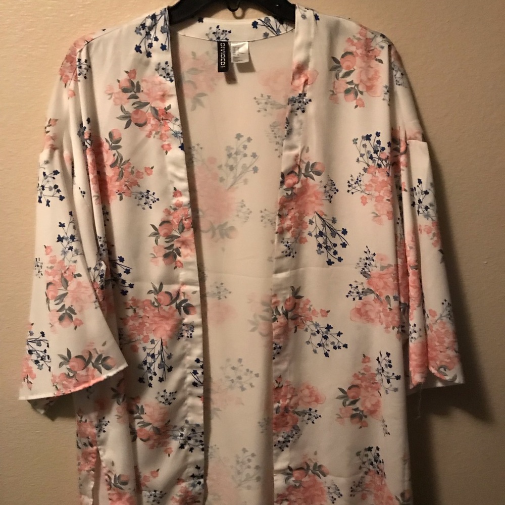 KIMONO